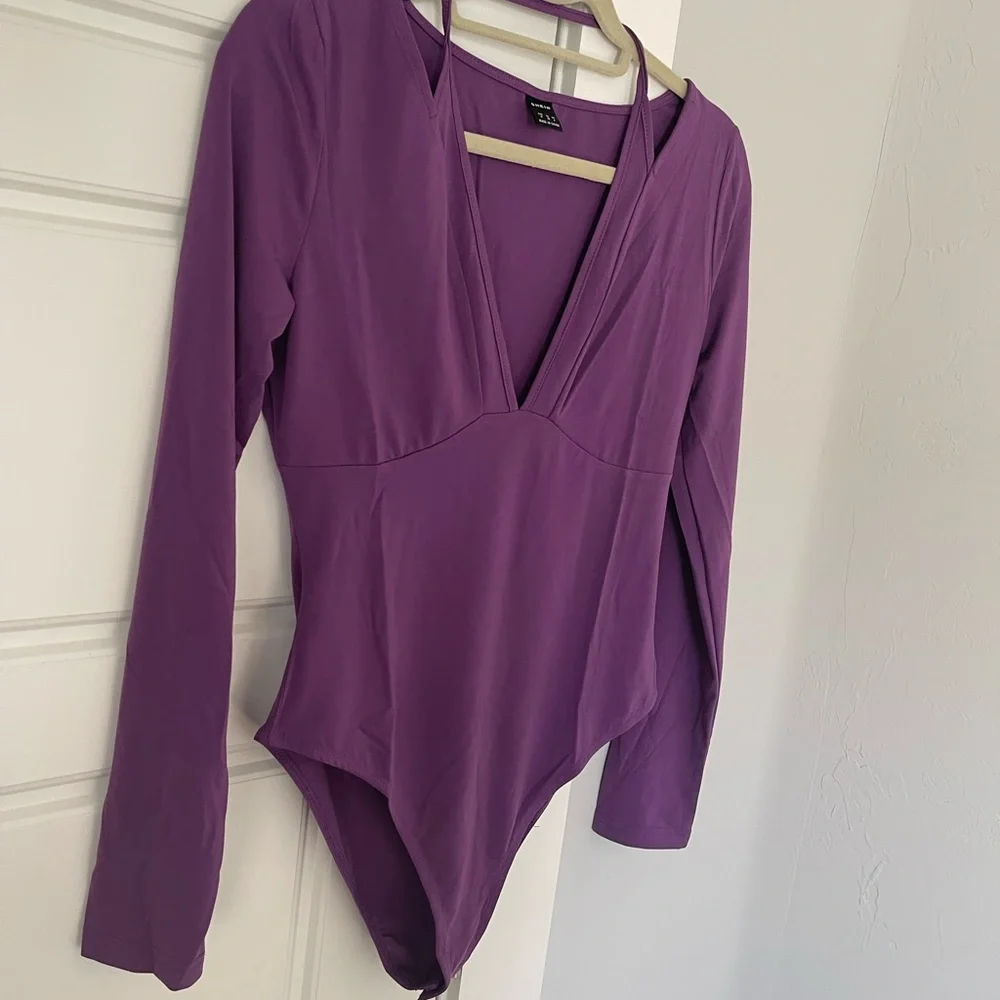 Purple cut out bodysuit - Picture 10 of 10